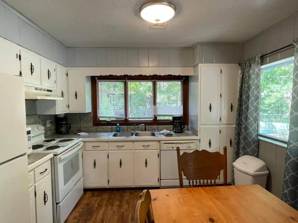 The Villas At Marker 48 Murray Bagian luar foto