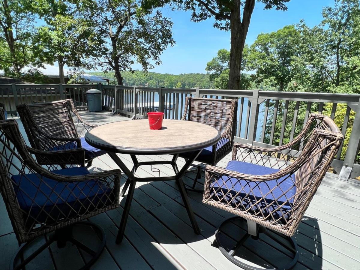 The Villas At Marker 48 Murray Bagian luar foto
