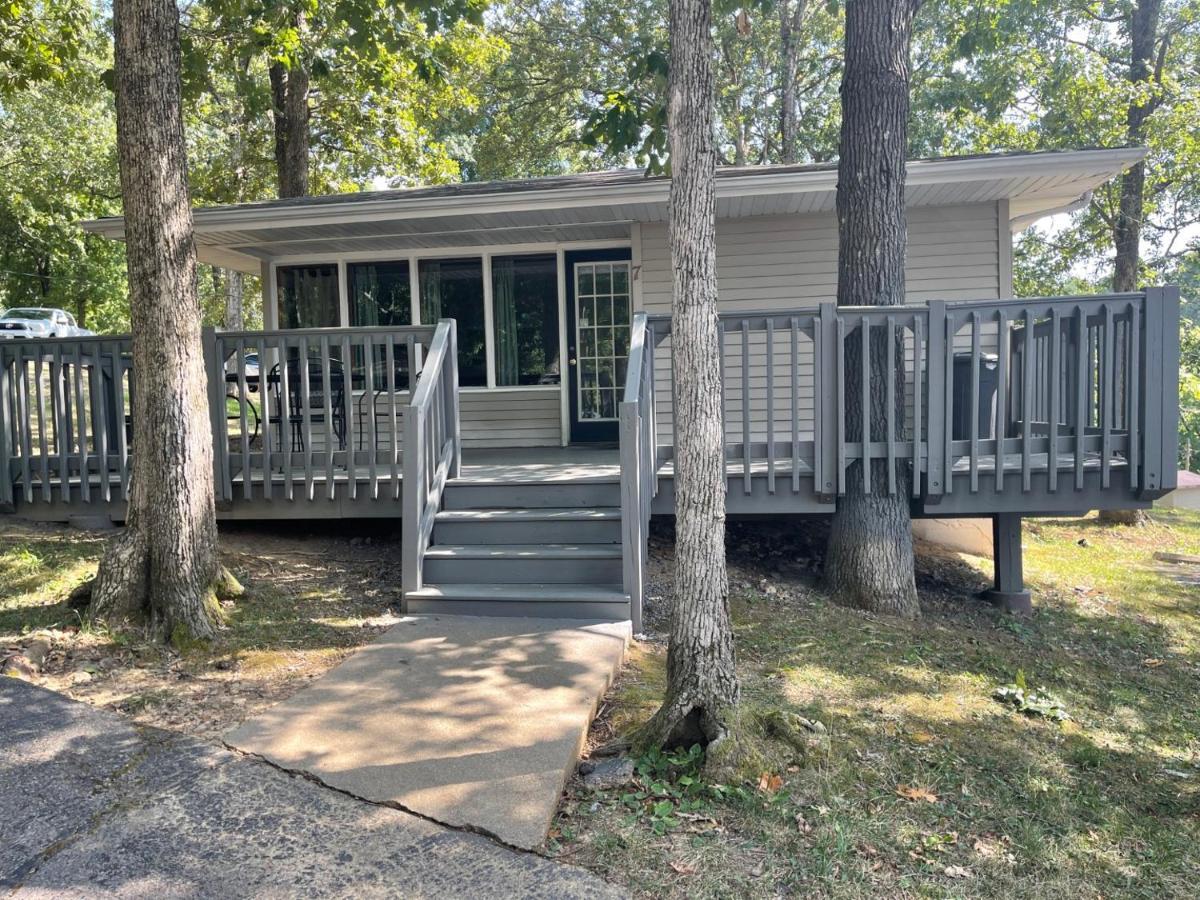 The Villas At Marker 48 Murray Bagian luar foto