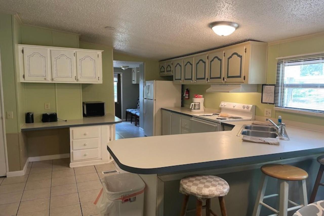 The Villas At Marker 48 Murray Bagian luar foto