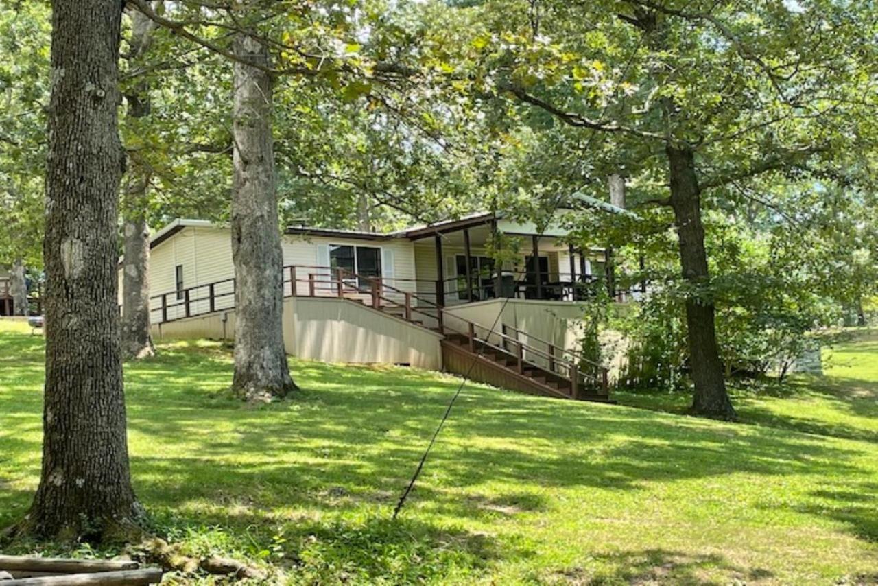 The Villas At Marker 48 Murray Bagian luar foto